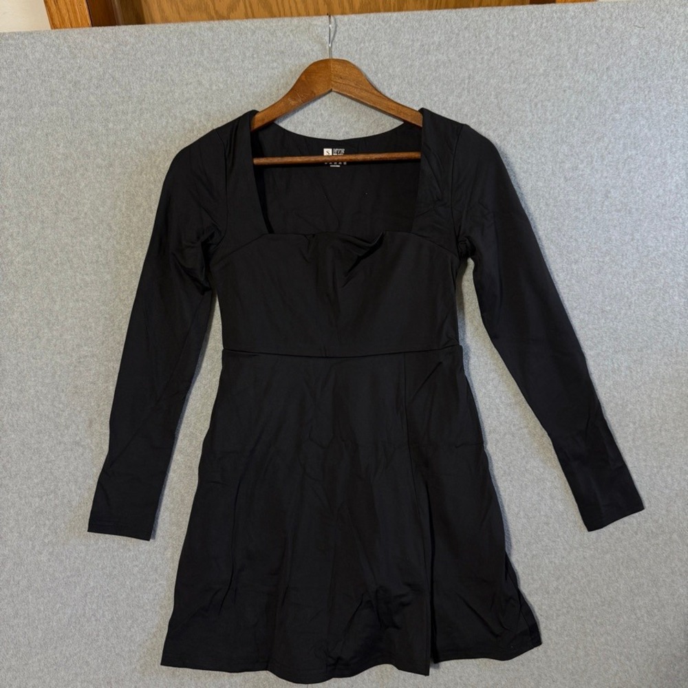 HYZ Exercise Dress Athletic S Black New Long Sleeve Square Neck Built-in Shorts